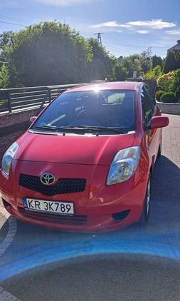 Toyota Yaris cena 14500 przebieg: 192000, rok produkcji 2006 z Kraków małe 56